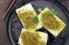 Gebackener Tofu mit Pinienkernenkruste
