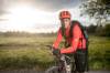 Patrick Schafroth mit Mountainbike vor Fototapete