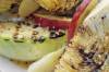 Grillierter Coleslaw mit Apfel